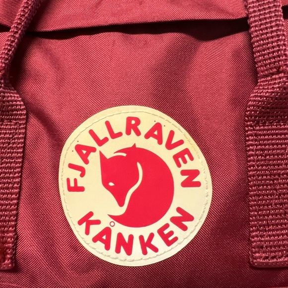 Fjallraven Kanken Scandinavian Classic Large Red Work Travel Reflective Backpack - Picture 11 of 16